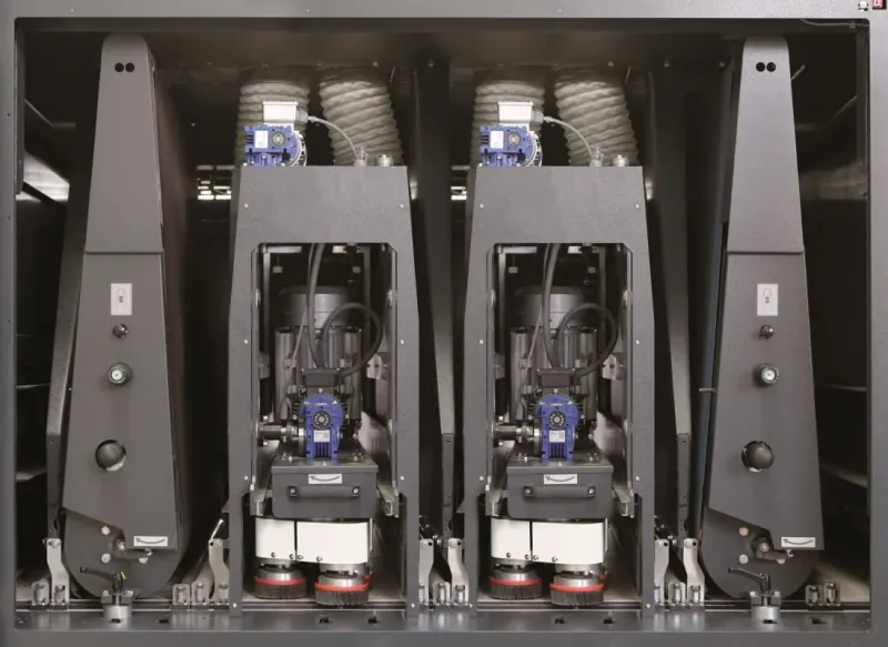 EMC GIANT M1350
