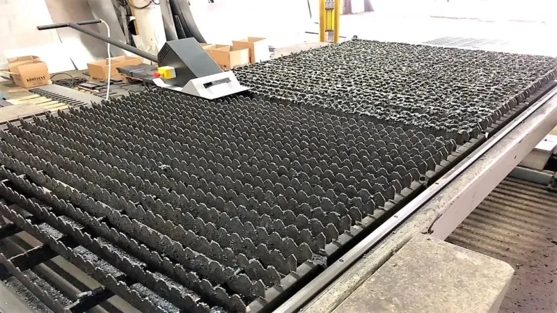 Laser slat cleaner