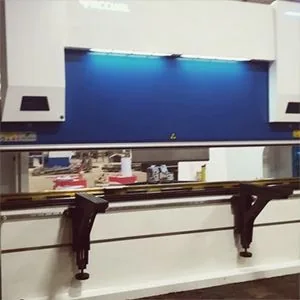 ACCURL Hydraulic Press Brake in Daugavpils, Latvia